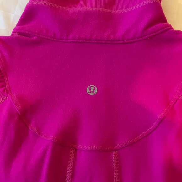 Lululemon Womens Top/Sweater/Pullover with half zip Long sleeves Pink  Size M - Picture 14 of 14